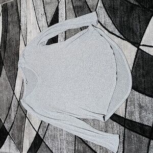 BKE GRAY RIBBED V-NECK DRAP-TAIL LONG-SLEEVED TOP